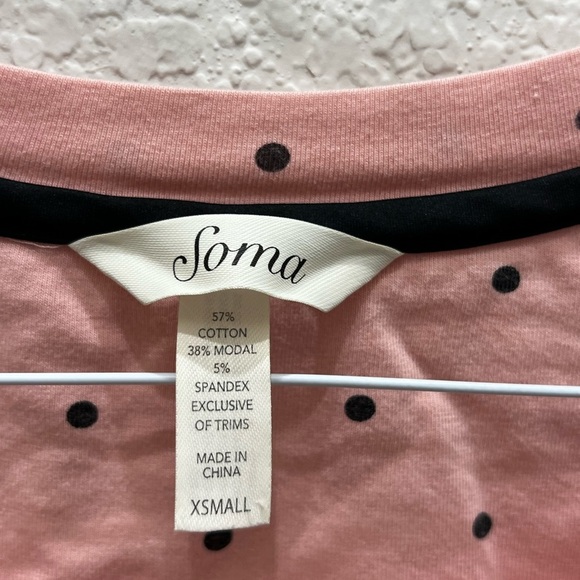 Soma Bundle 2 Sleep Shirts 3/4 Sleeve Pink w/ Black Polka Dot & Black w/ white - Picture 3 of 7